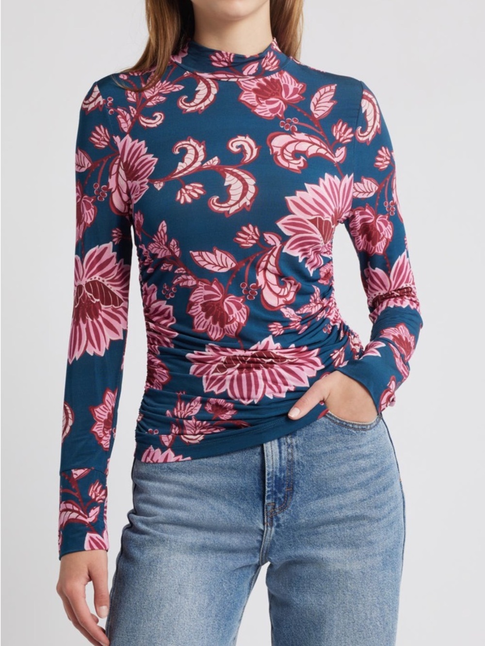 FARM Rio Flower Delicacy Ruched Jersey Top Size Medium NWT
